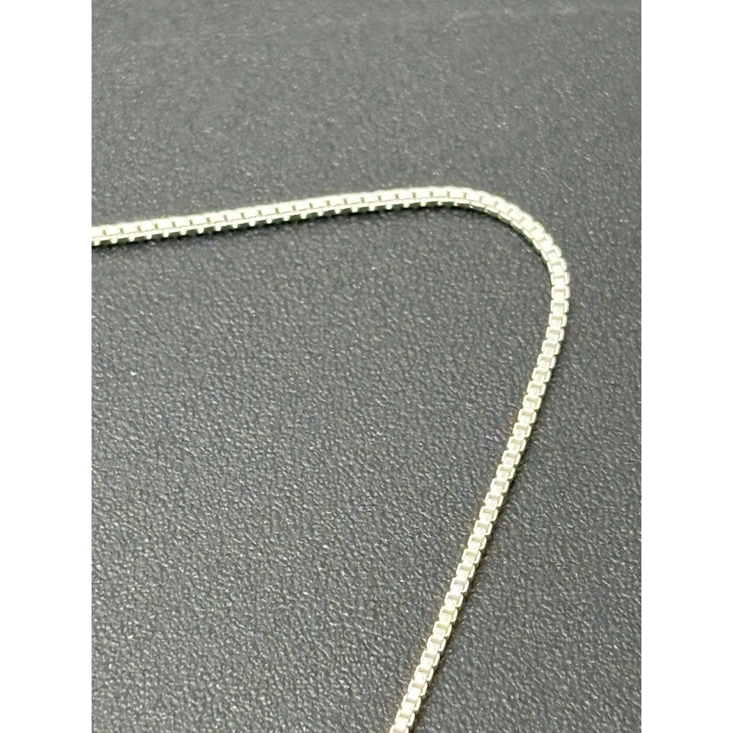 New Condition 18" Sterling Silver Amethyst Dog Cat Paw Pendant Necklace