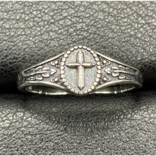 New Condition Sterling Silver Cross Tree Ring Size 7