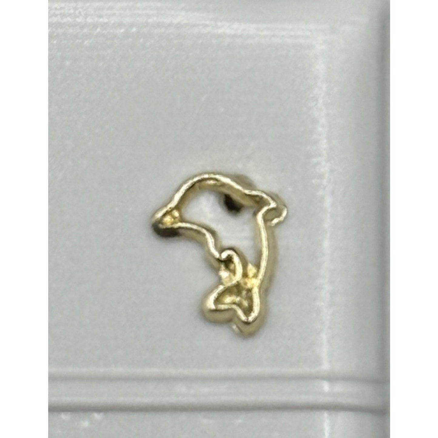 New Condition 14k Gold Dainty Dolphin Stud Earrings Children