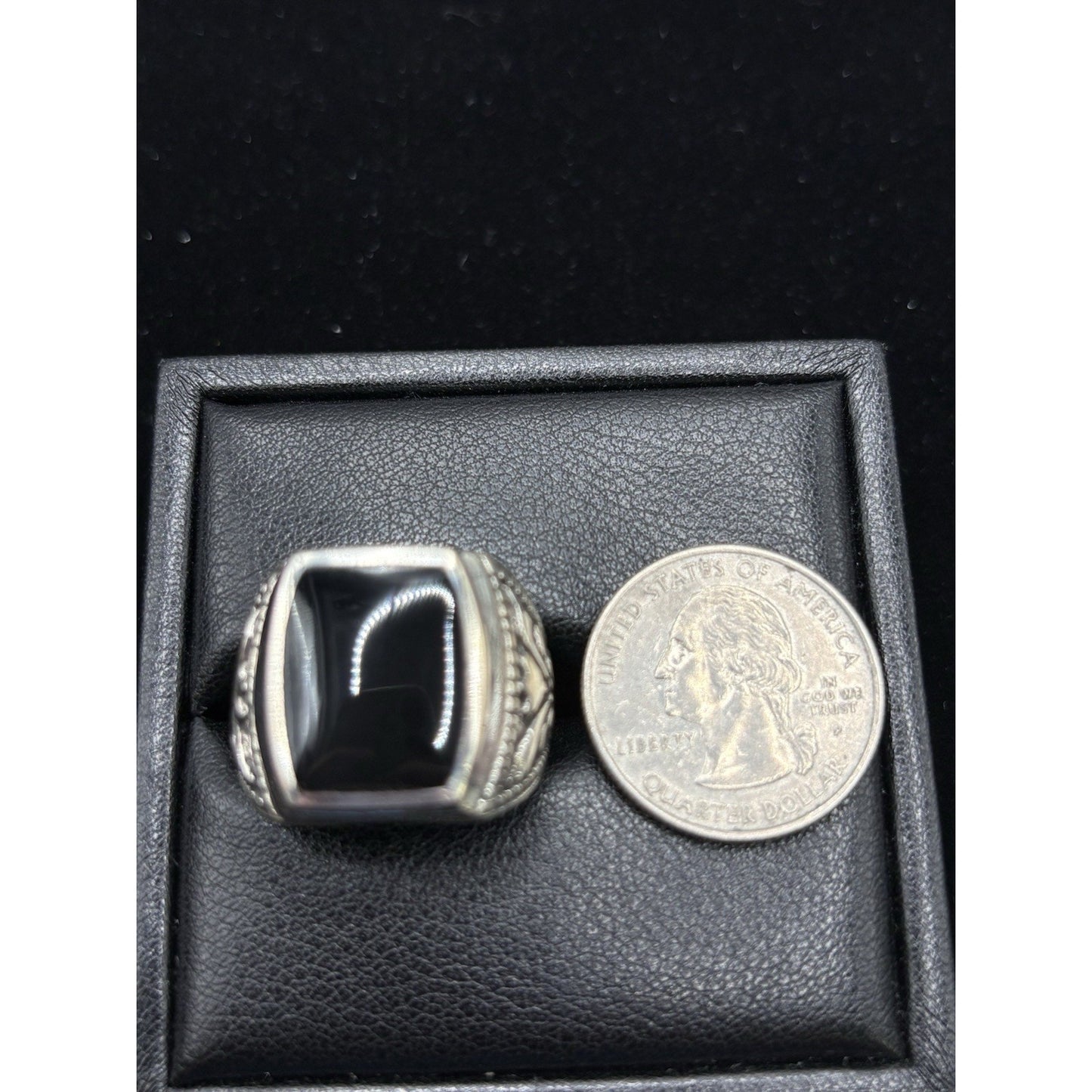 New Condition Sterling Silver Turkish Onyx Signet Ring Size 10