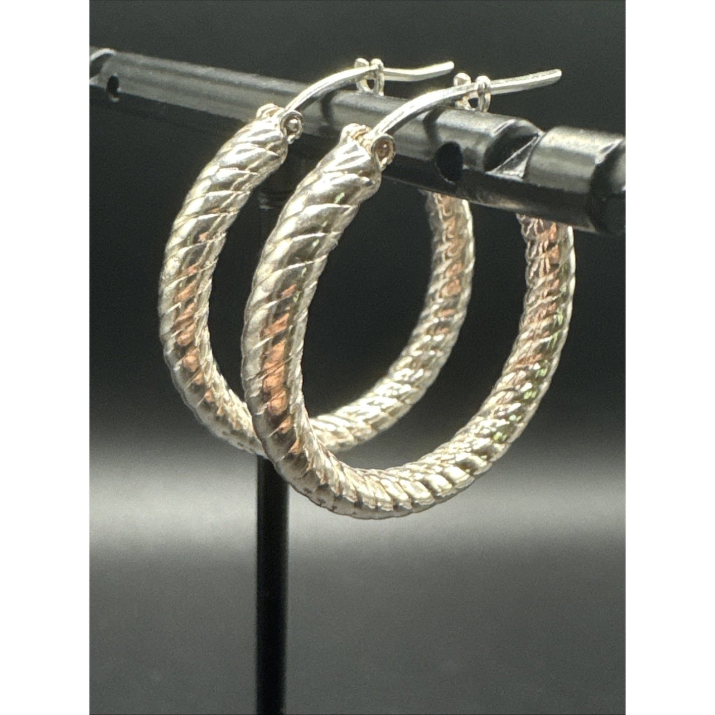 Sterling Silver 22mm Textured Hoop Earrings 925 T22