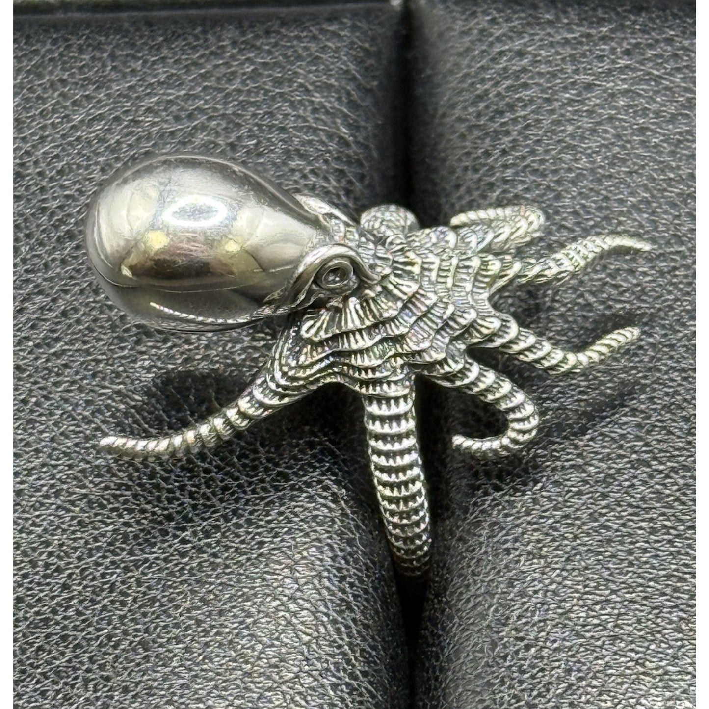 New Condition Sterling Silver Octopus Ring Size 7.00