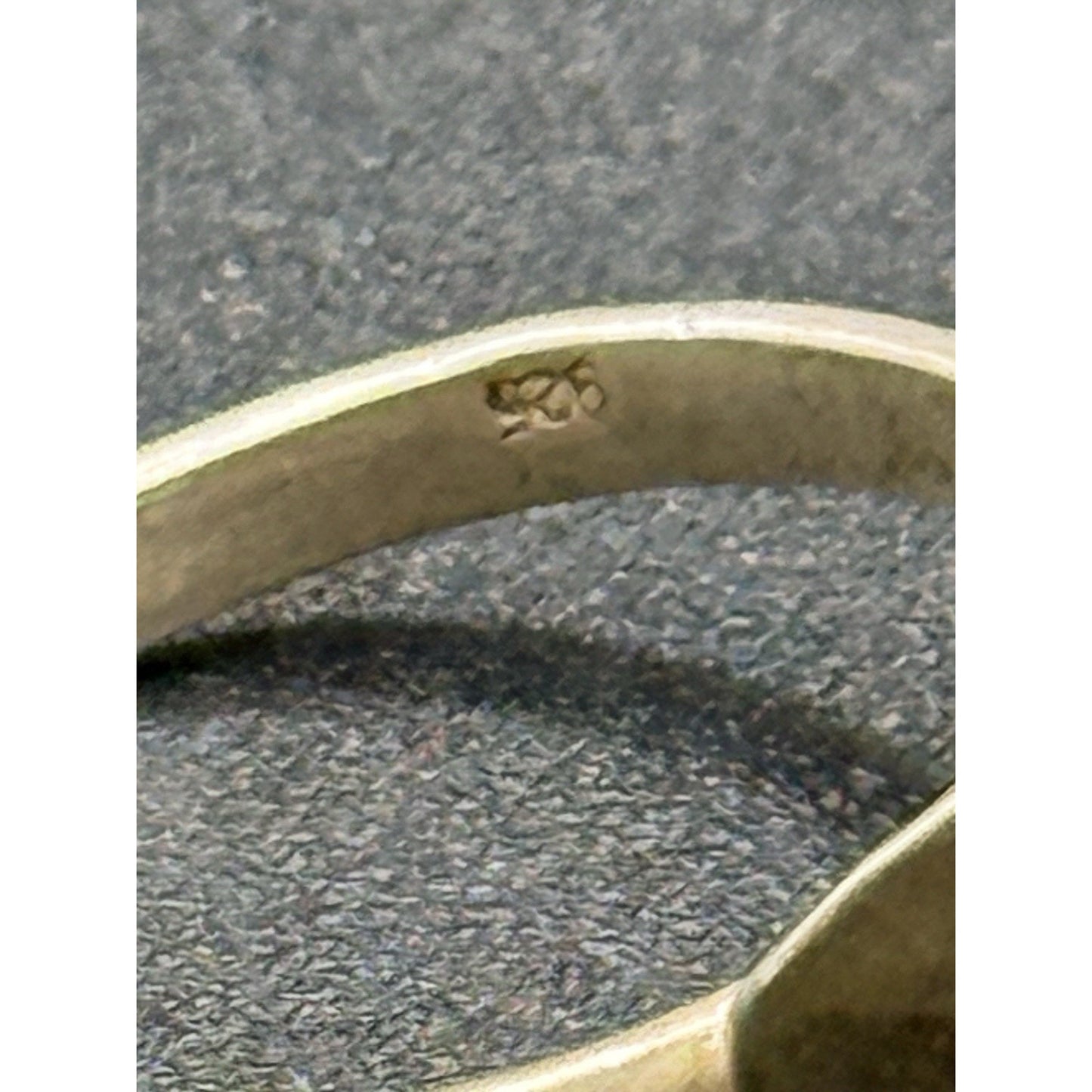 Vintage Sterling Silver Ruby Zoisite Ring Size 8.25 Q16