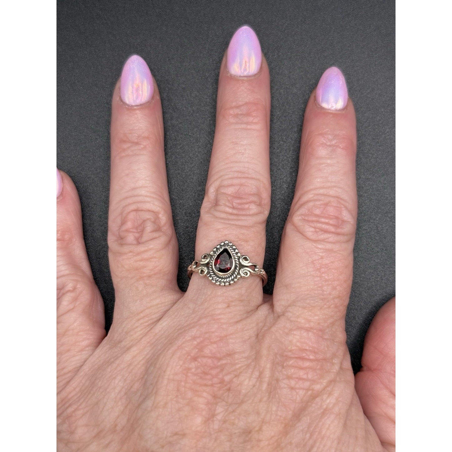 EUC Sterling Silver Genuine Ruby Tear Drop Ring Size 10.00 925 Q21