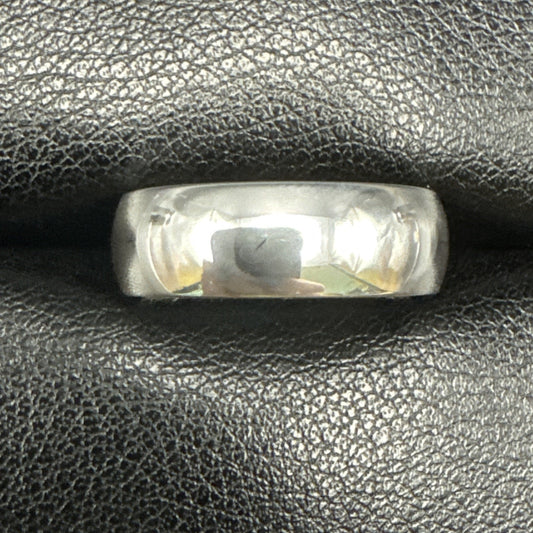 New Condition Sterling Silver 6 MM Wedding Band Ring Size 6