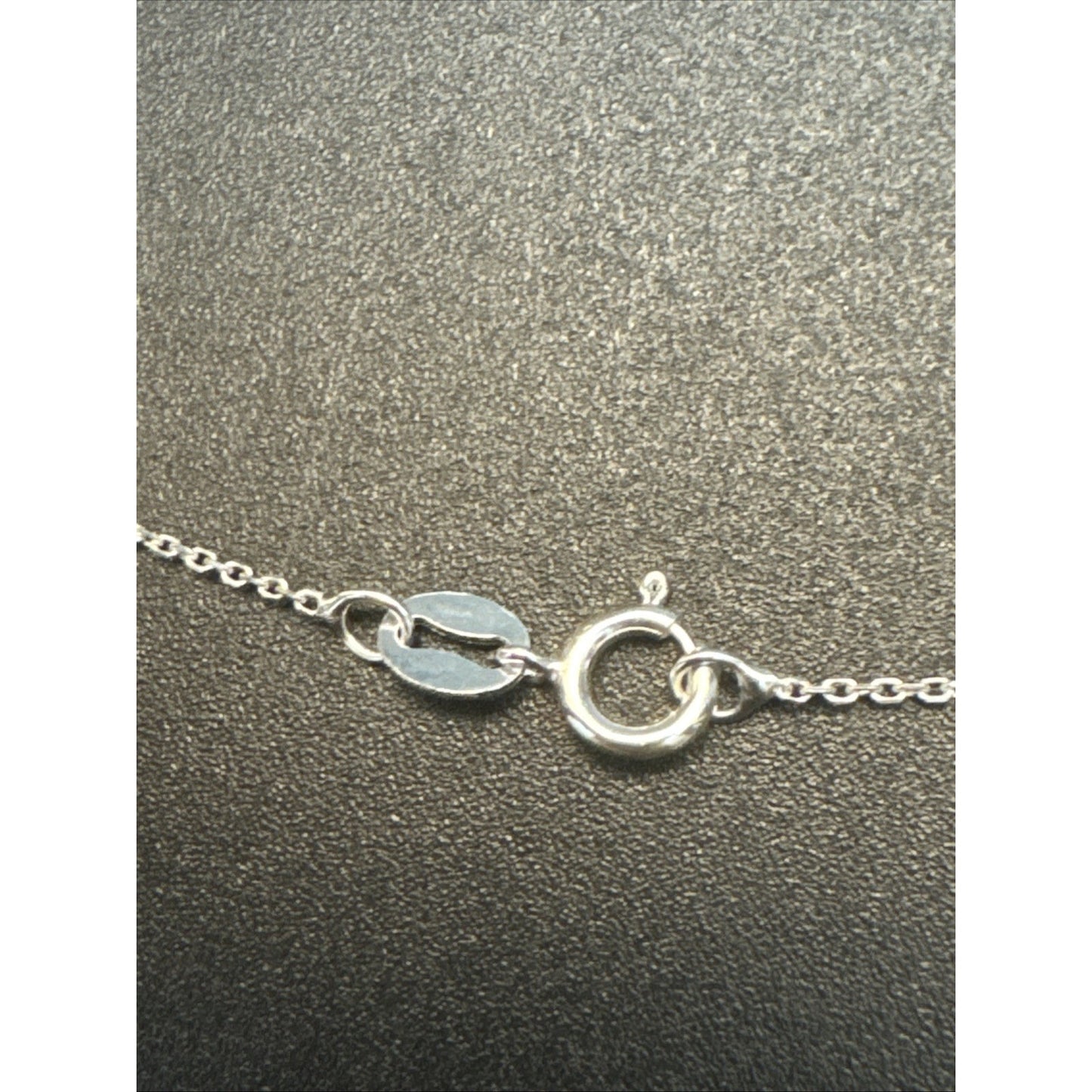 18” New Condition Sterling Silver Onyx Crescent Moon Pendant Necklace