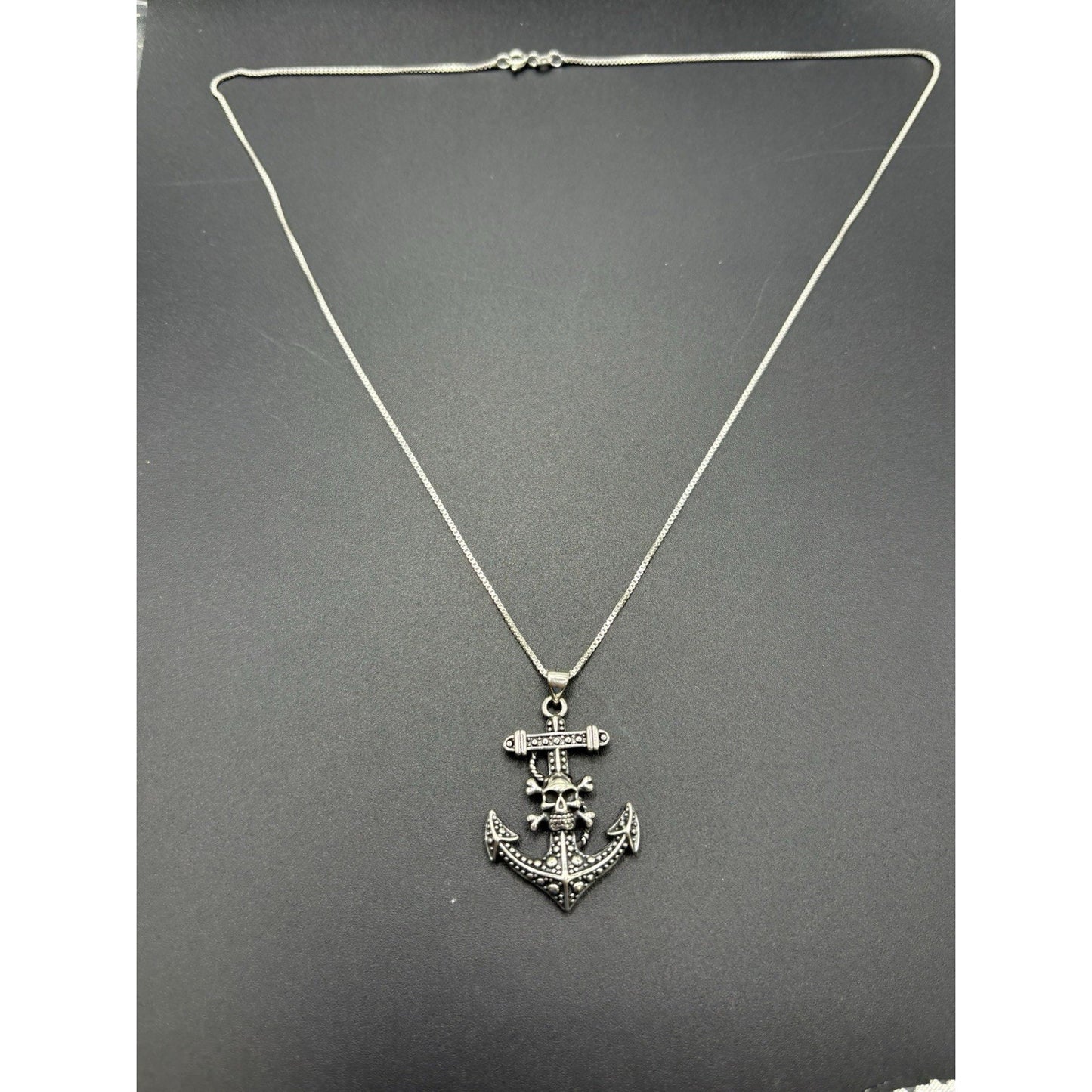 New Condition 20" Sterling Silver Skull Anchor Pendant Necklace