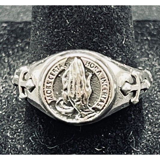 New Condition Sterling Silver Praying Hands Ring Size 10.00 925