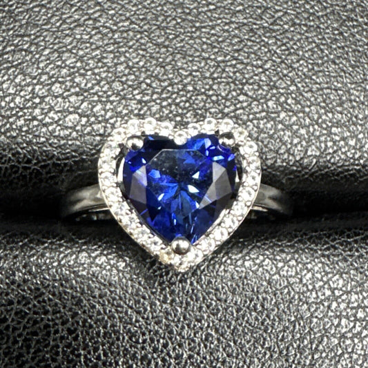 New Condition Sterling Silver Heart Sapphire Ring 925 Size 7