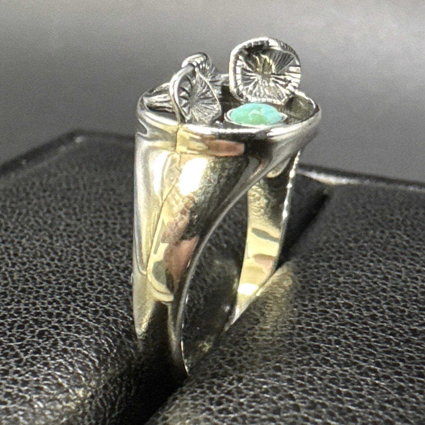New Condition Sterling Silver Turquoise Mushroom Ring 925 Size 7