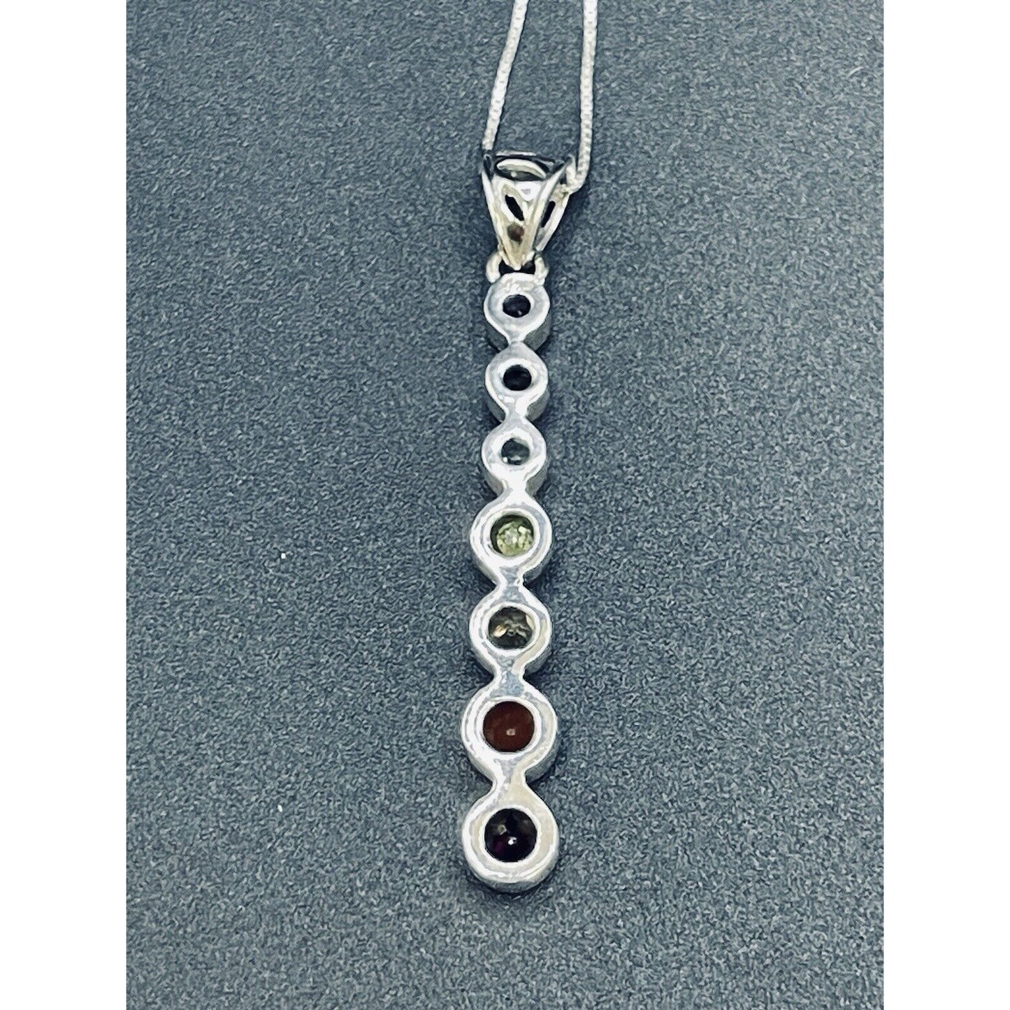 New Condition 18” Sterling Silver Multi Gemstone Graduated Pendant Necklace